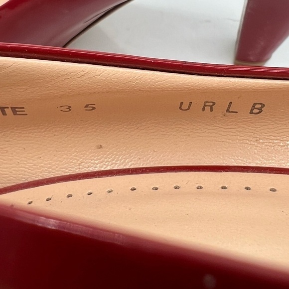 Bally Red Patent Ombrette Leather Pumps Size 35 Women’s - Picture 11 of 11